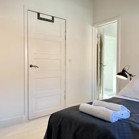 Four Bedroom In Valby, Lholmvej 5, Lejlighed København