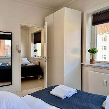 Four Bedroom In Valby, Lholmvej 5, *