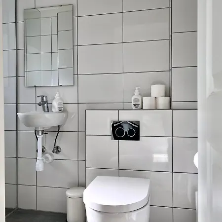 Four Bedroom In Valby, Lholmvej 5, Lejlighed *