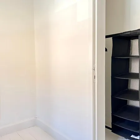 Four Bedroom In Valby, Lholmvej 5, København